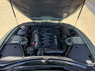 1998 Jaguar XK8