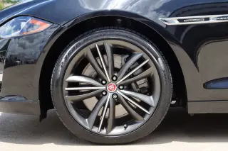 2019 Jaguar XJ