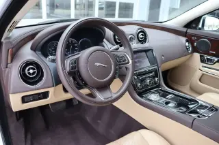 2014 Jaguar XJ