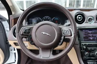 2014 Jaguar XJ