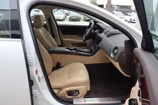 2014 Jaguar XJ