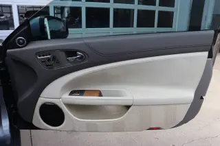 2010 Jaguar XKR