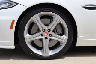 2014 Jaguar XKR