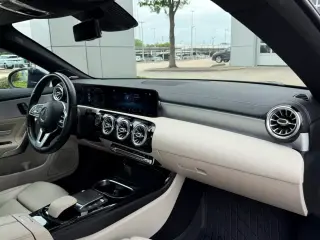 2021 Mercedes-Benz CLA 250