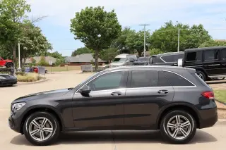 2021 Mercedes-Benz GLC 300
