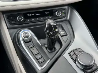 2015 BMW i8