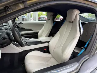 2015 BMW i8