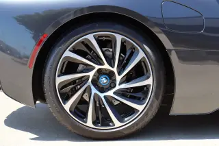 2015 BMW i8