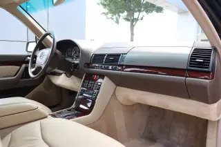 1995 Mercedes-Benz S320
