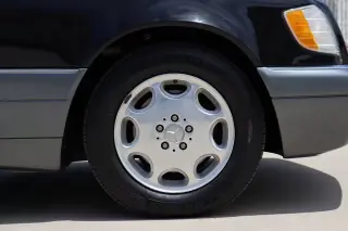 1995 Mercedes-Benz S320