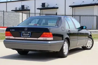 1995 Mercedes-Benz S320