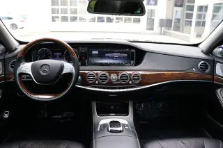 2016 Mercedes-Benz Maybach S 600 Sedan