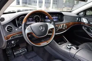 2016 Mercedes-Benz Maybach S 600 Sedan