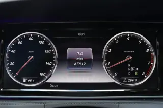 2016 Mercedes-Benz Maybach S 600 Sedan