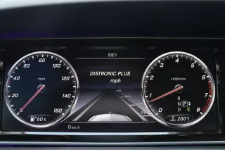 2016 Mercedes-Benz Maybach S 600 Sedan