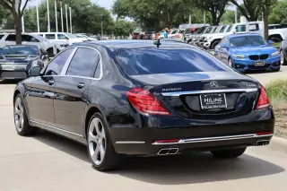 2016 Mercedes-Benz Maybach S 600 Sedan