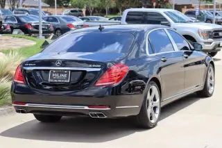 2016 Mercedes-Benz Maybach S 600 Sedan