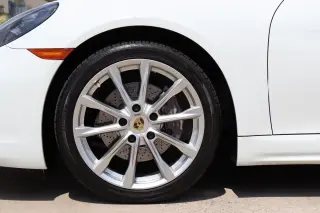 2019 Porsche 718 Cayman