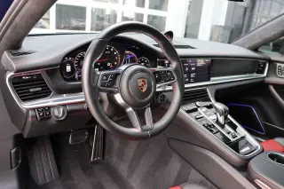 2020 Porsche Panamera GTS