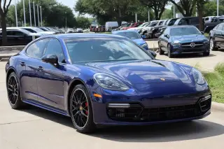 2020 Porsche Panamera GTS