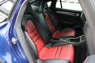 2020 Porsche Panamera GTS