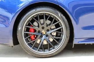 2020 Porsche Panamera GTS