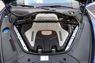 2020 Porsche Panamera GTS