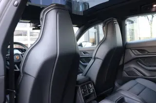 2022 Porsche Taycan 4 Cross Turismo AWD