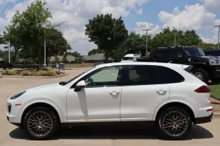 2018 Porsche Cayenne Platinum Edition