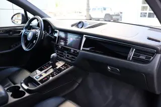 2023 Porsche Macan T
