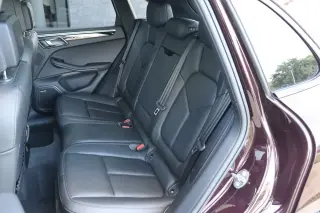 2023 Porsche Macan T