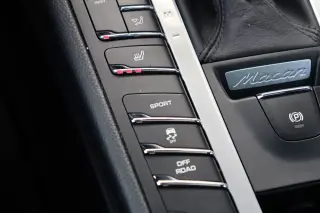 2021 Porsche Macan