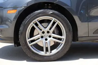 2021 Porsche Macan