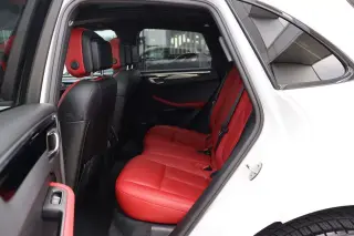 2020 Porsche Macan