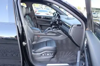 2021 Porsche Cayenne