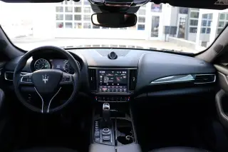 2022 Maserati Levante