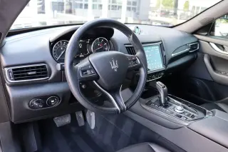 2022 Maserati Levante
