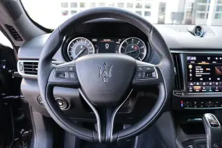 2022 Maserati Levante