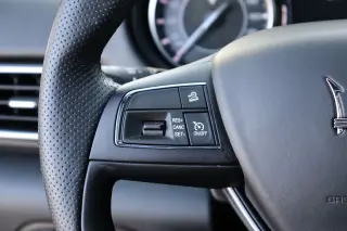 2022 Maserati Levante