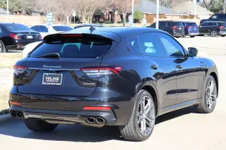 2022 Maserati Levante