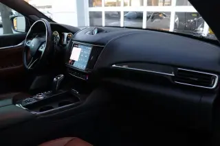 2022 Maserati Levante