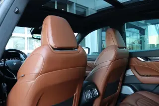 2022 Maserati Levante