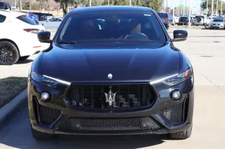2022 Maserati Levante