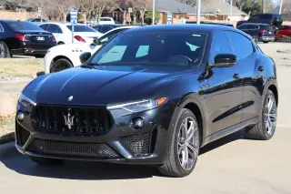 2022 Maserati Levante