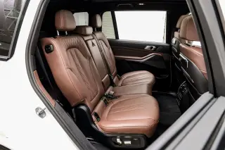 2023 BMW X7 M60i