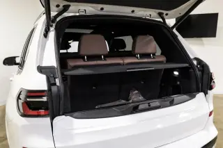 2023 BMW X7 M60i