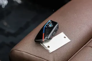 2023 BMW X7 M60i