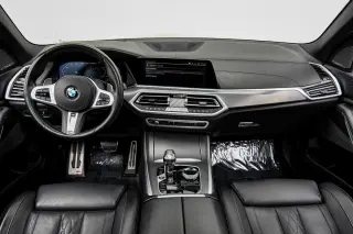 2021 BMW X5 M50i