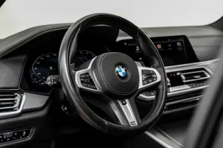 2021 BMW X5 M50i