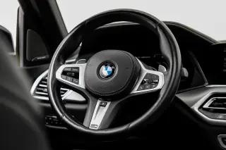 2021 BMW X5 M50i